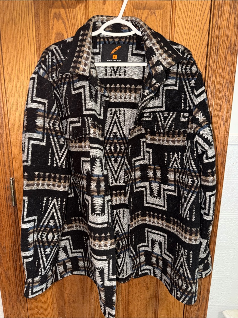Aztec Pattern Button-Up Jacket - Black & Gray